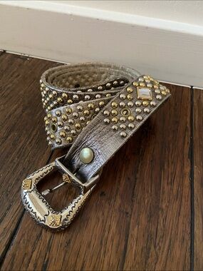 Vintage Sand Castle New York Metallic Studded Leather Belt